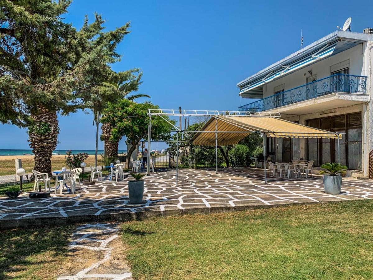 Galinis' Sea Front Studios Nea Kallikrateia Экстерьер фото